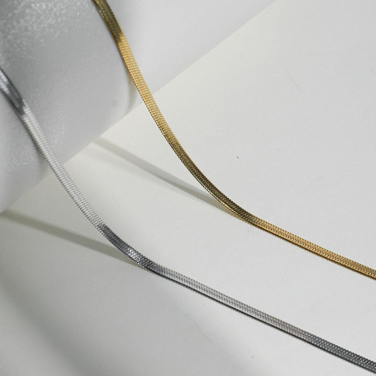 Herringbone Chain