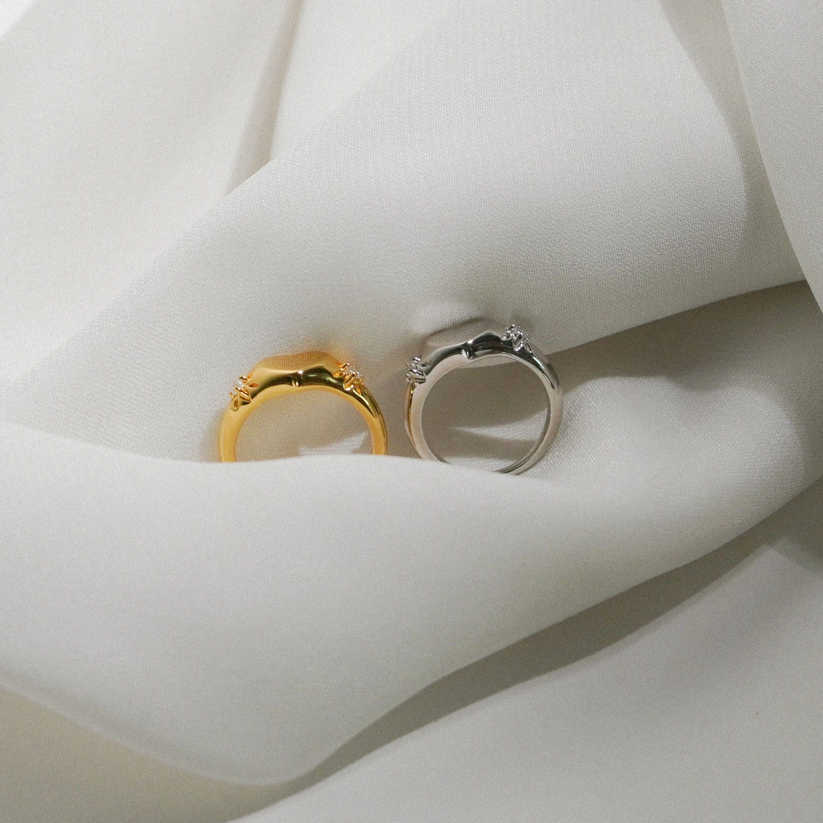 Cherie Signet Ring