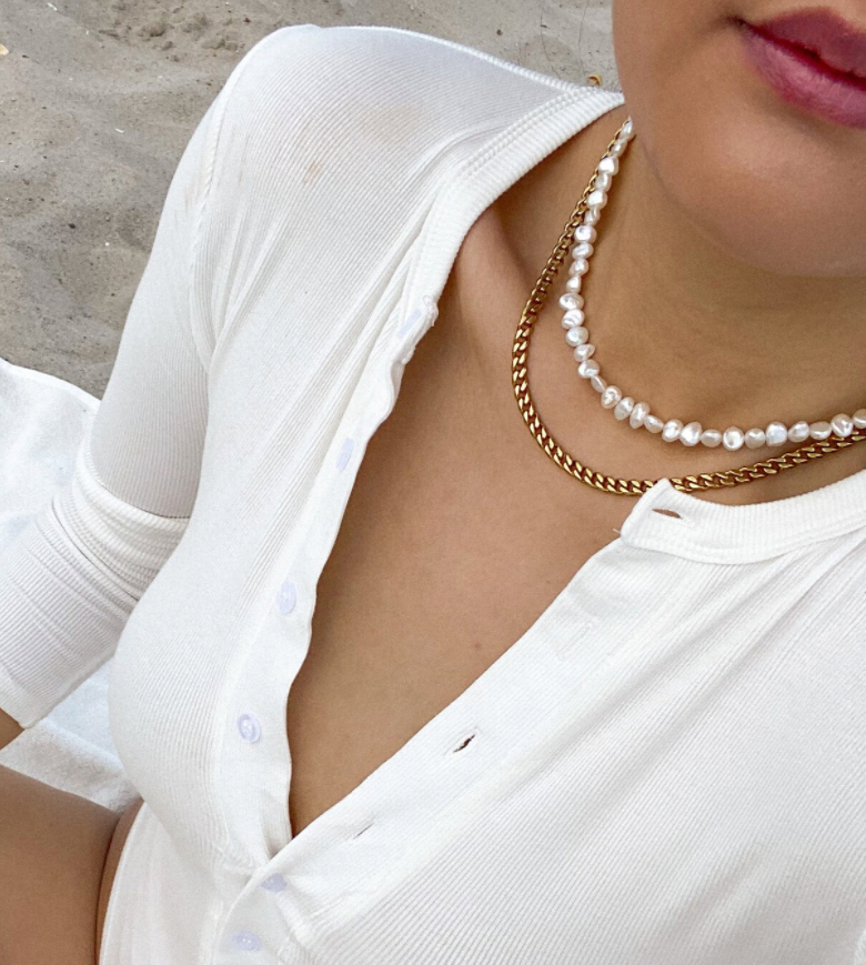 Amara Pearl Choker